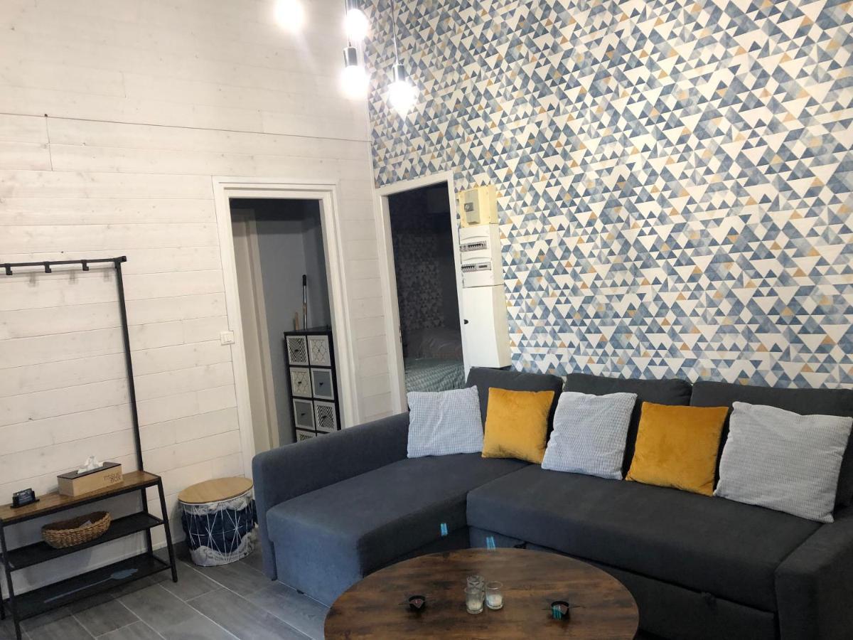 Charmant Cottage Dans Domaine Prive Signy-le-Petit Bagian luar foto